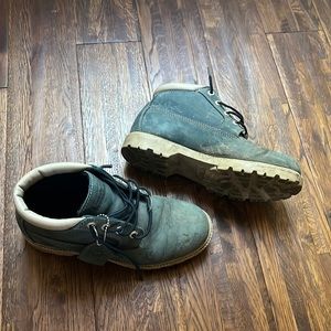 Womens blue timberlands size 8